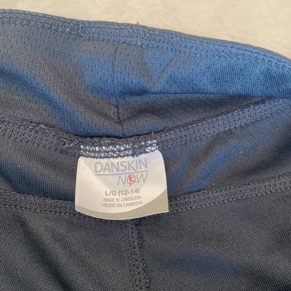 Gray workout capri - Picture 3 of 5